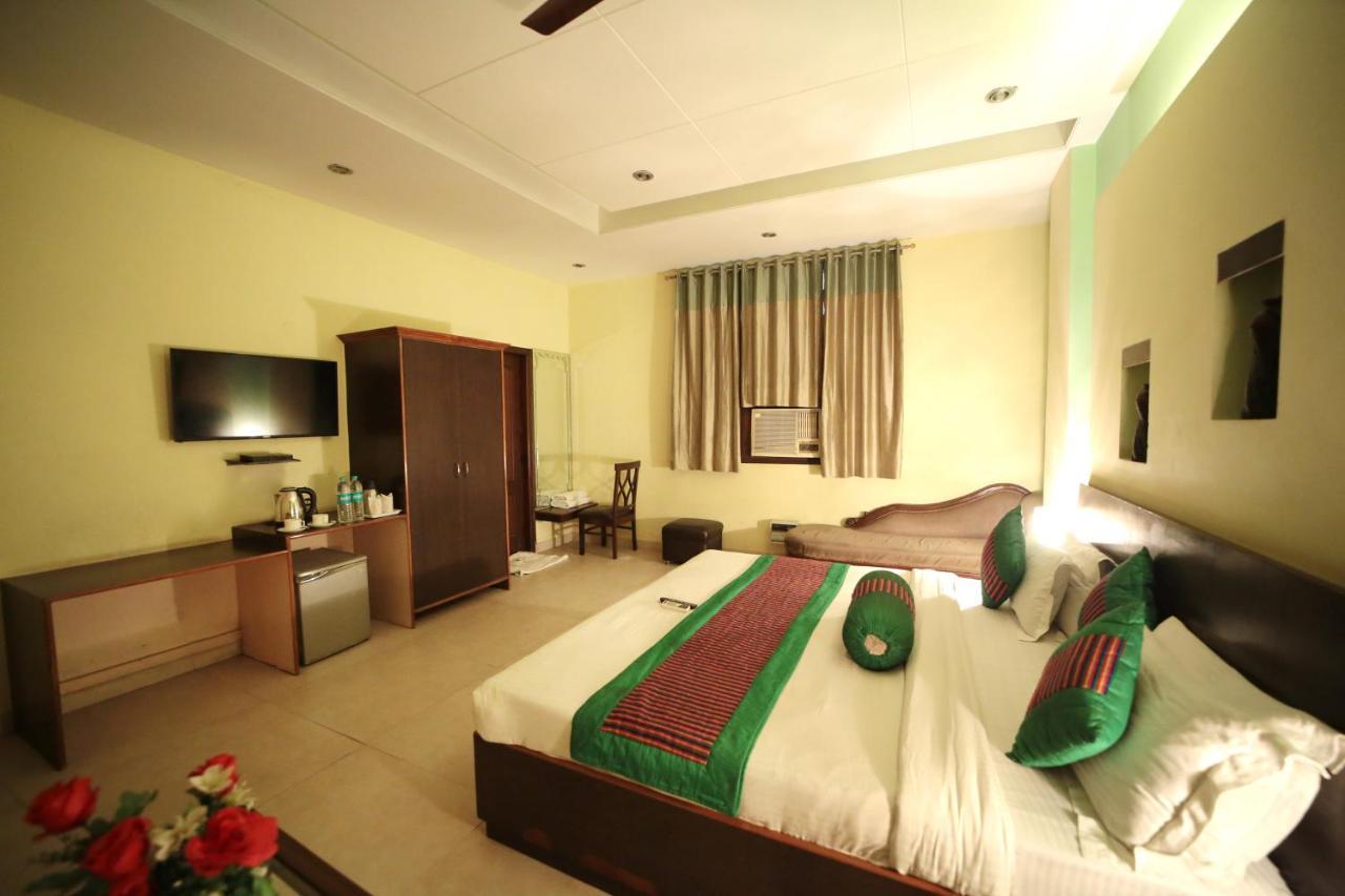 Hotel Blue Bell - Karol Bagh New Delhi Exterior photo